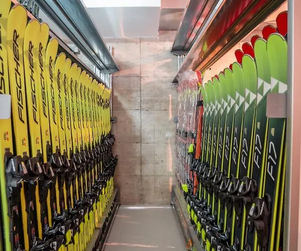 Centrala Aparthotel *